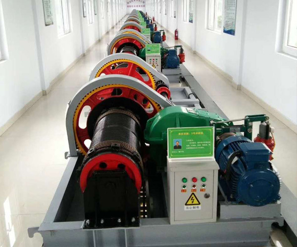 ��?y��)P(y��ng)ʽ���]�C(j��)